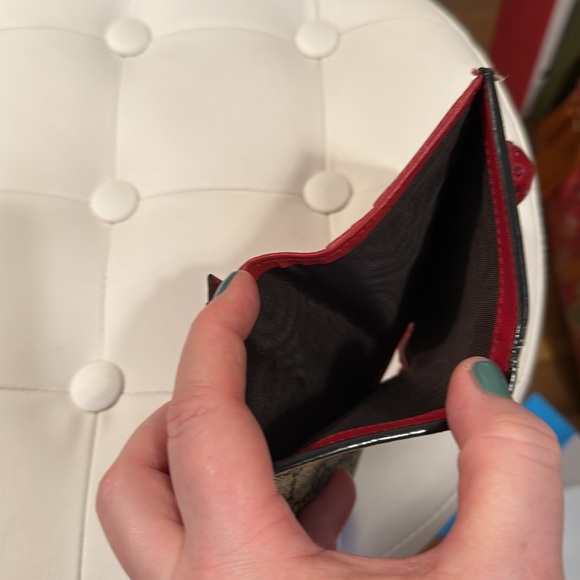 Gucci Supreme GG Cherry Wallet-VGUC - Picture 9 of 12